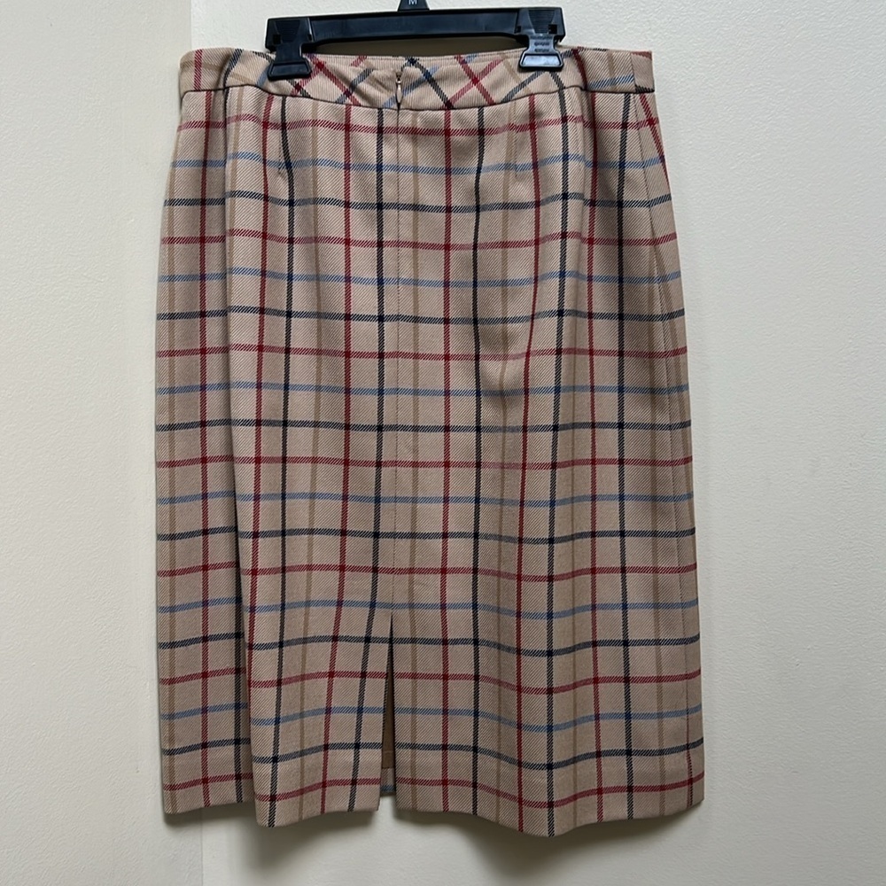 Pendleton Wool Tan, Red, & Blue knee-length pencil skirt  with pocket detail - Picture 2 of 8